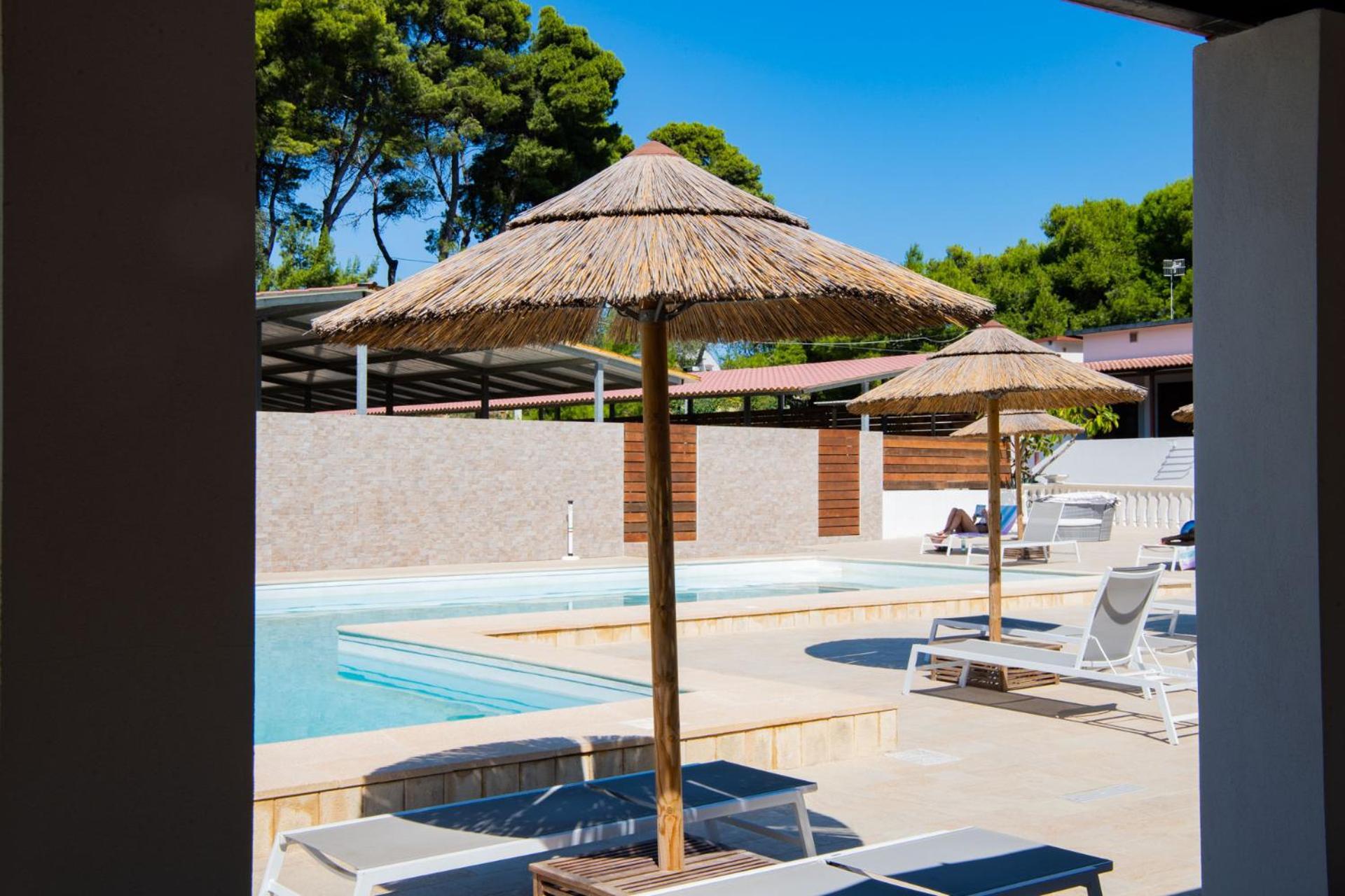 Hotel Parco Carabella Вьесте Экстерьер фото