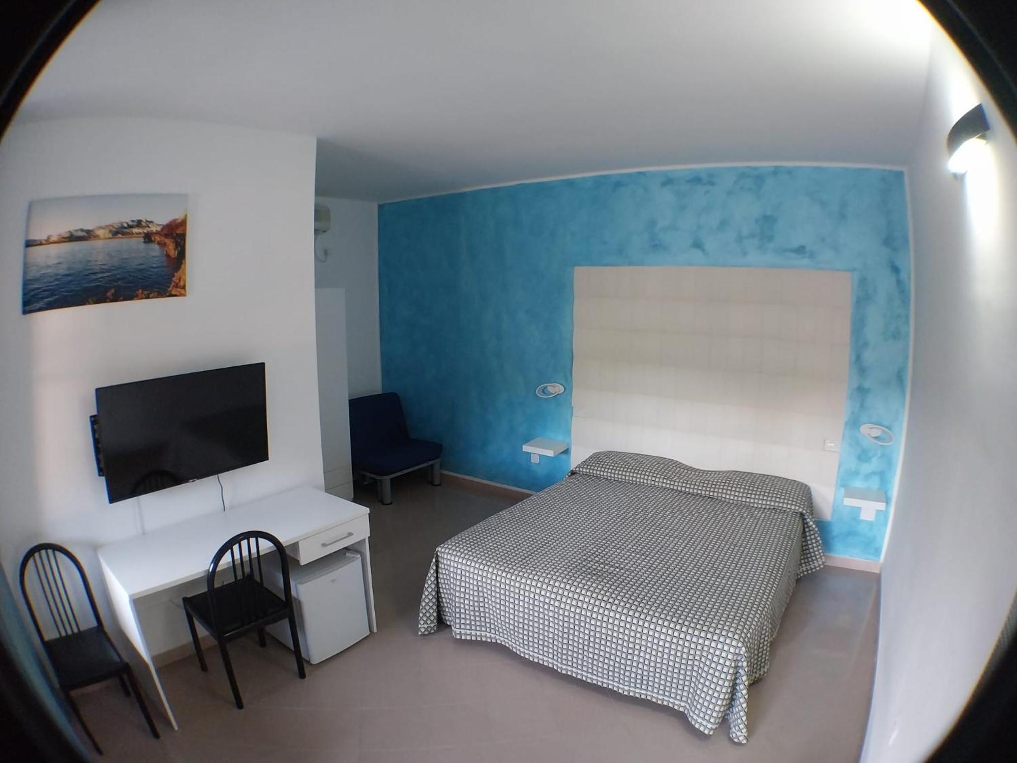 Hotel Parco Carabella Вьесте Экстерьер фото